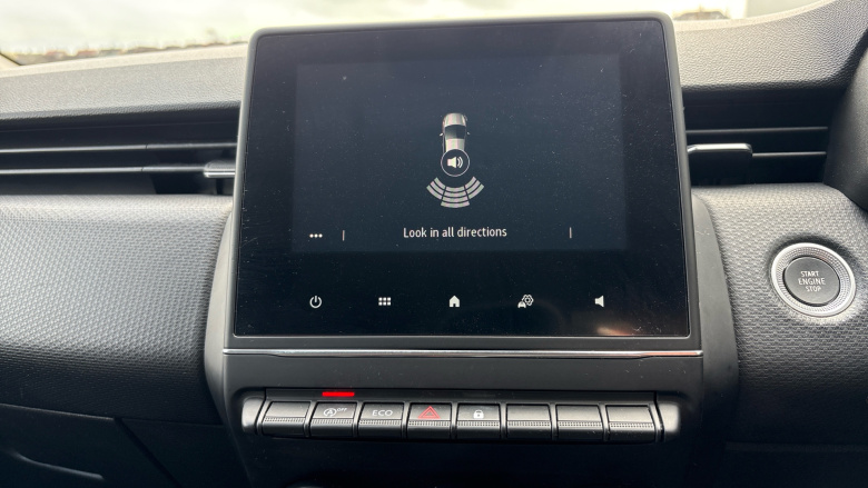 Renault Clio 1.0 TCe 100 Iconic 5dr Petrol Hatchback